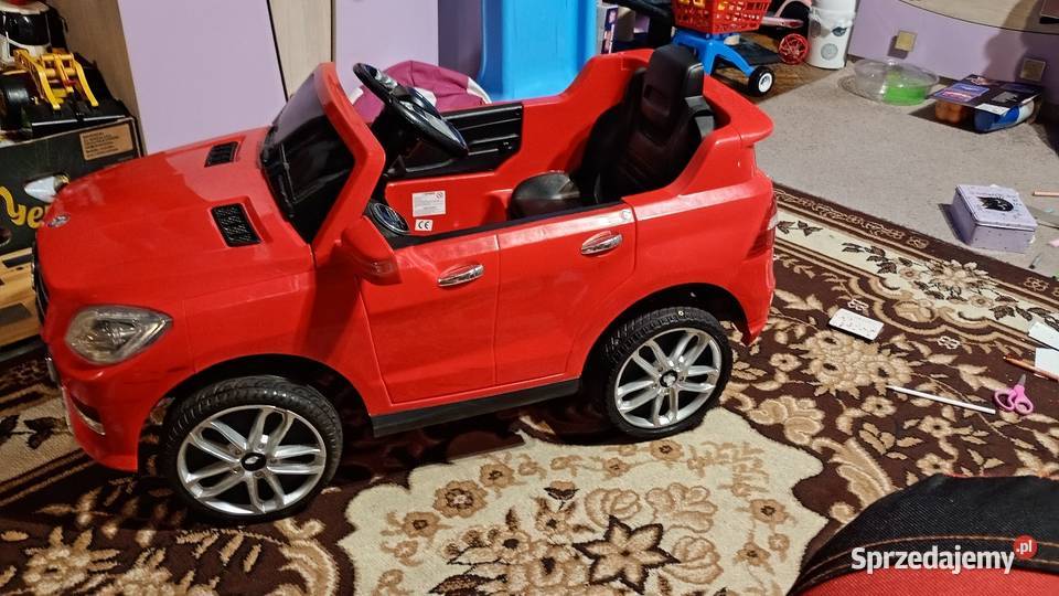 Auto na akumulator 12v Baby Mix Poręba sprzedam