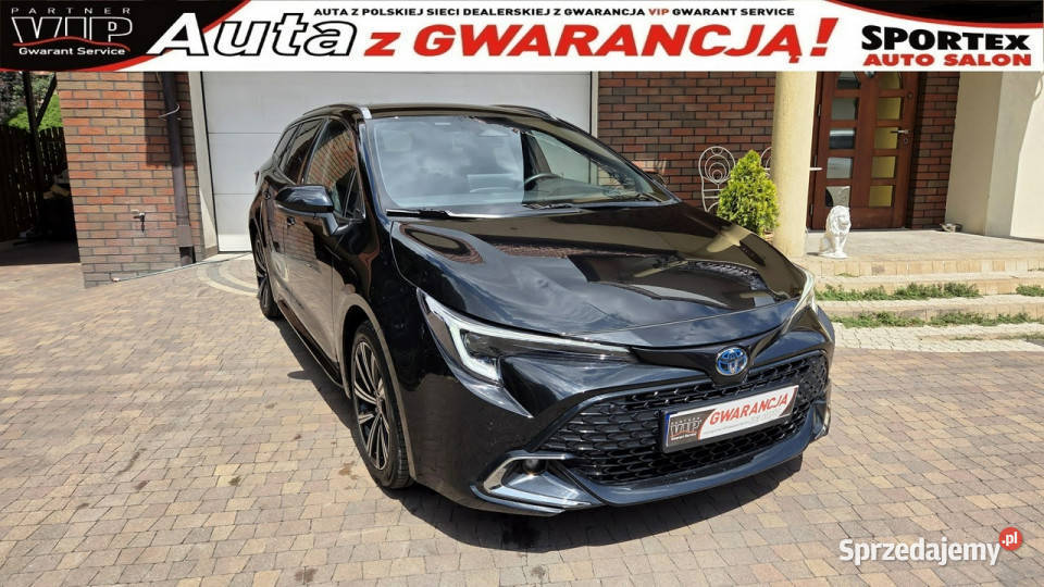 Toyota Corolla 18 140 Hybyda mały przebieg 11 światła przeciwmgielne łódzkie sprzedam