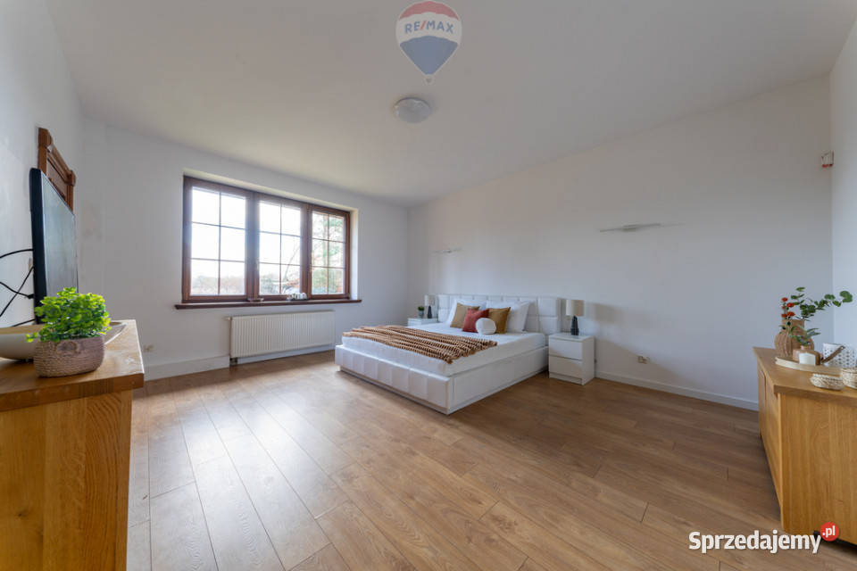 PARTEROWY DOM PEŁEN PRZESTRZENI I ŚWIATŁA asfalt Sprzedaż Łomianki Dolne