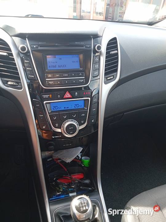 Sprzedam nieuszkodzony Korczyn