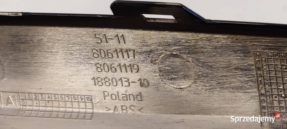 BMW 7 G11 LISTWA ZDERZAKA LEWY PRZÓD 8061117 osobowe Karoseria dolnośląskie
