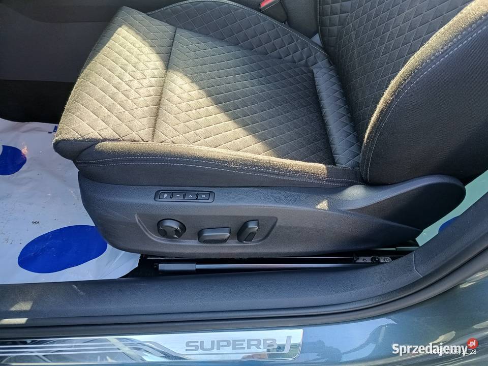 SKODA SUPERB bluetooth Wadowice