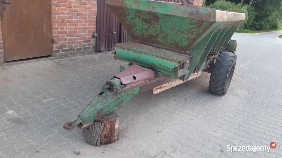 Rozsiewacz wapna RCW3 nieuszkodzony