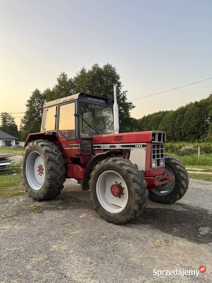 Case international 1055