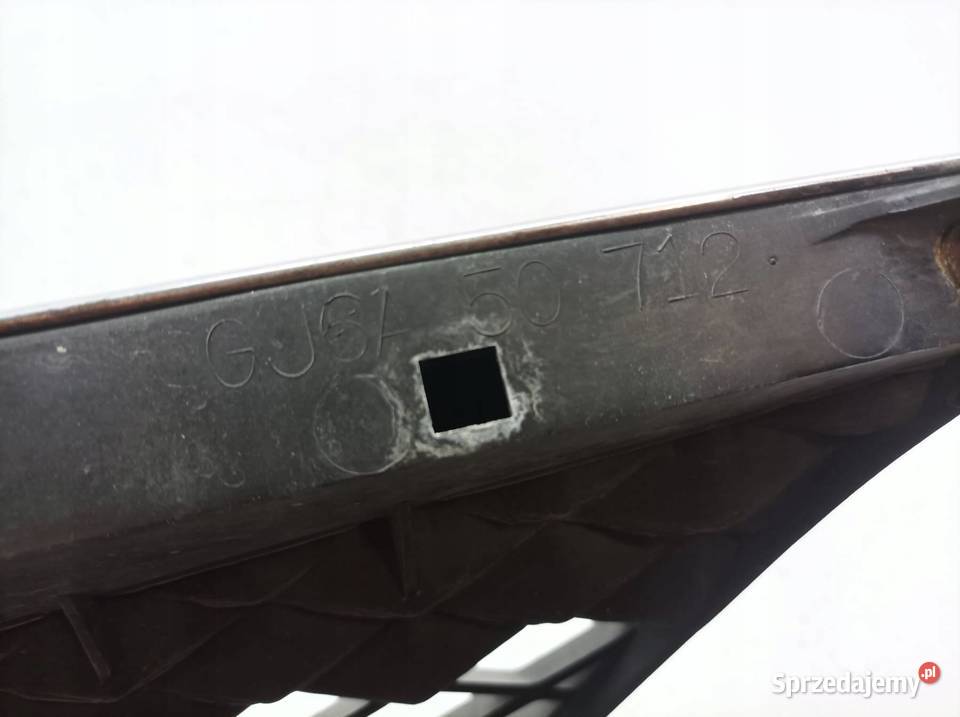 ATRAPA GRILL GJ6A50712 Mazda 6 I 20022008 sprzedam