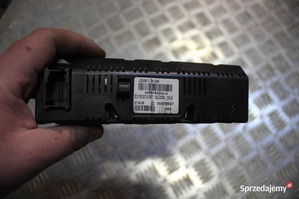 WYŚWIETLACZ ZEGAREK EKRAN RADIA CITROEN C5 III