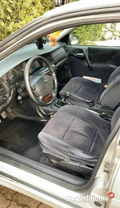 Opel Vectra B 22 DTI wersja CDX wspomaganie kierownicy sprzedam