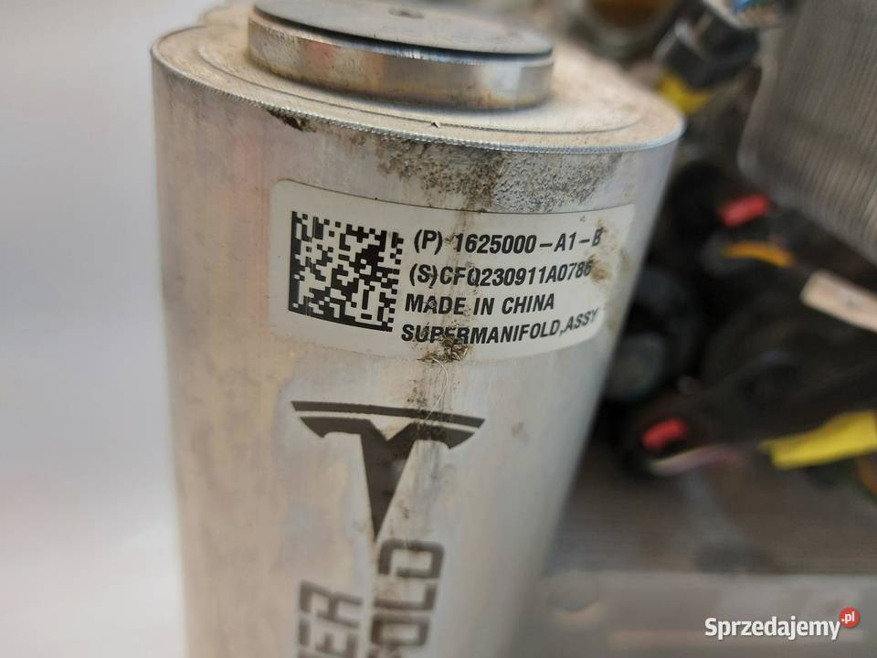 TESLA MODEL Y 2023r Pompa wymiennik ciepła wody sprzedam