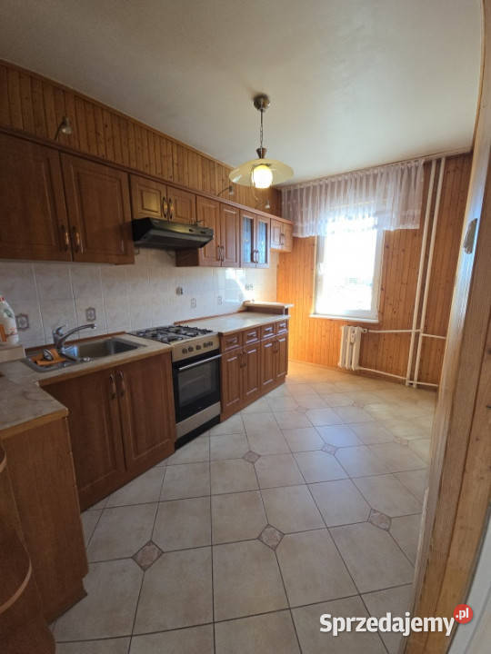 3 pokoje 667 m winda funkcjonalny układ duży 67m2 pomorskie