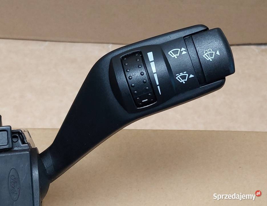 PRZEŁĄCZNIK ZESPOLONY TAŚMA AIRBAG FOCUS II LIFT osobowe Mielęcin