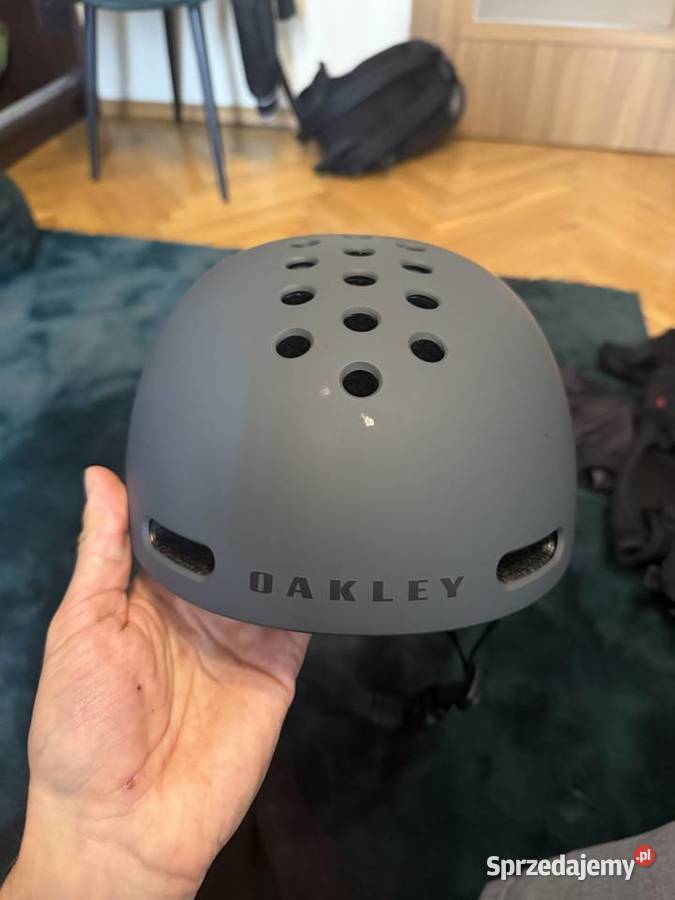 Kask rowerowy OAKLEY Świdnica