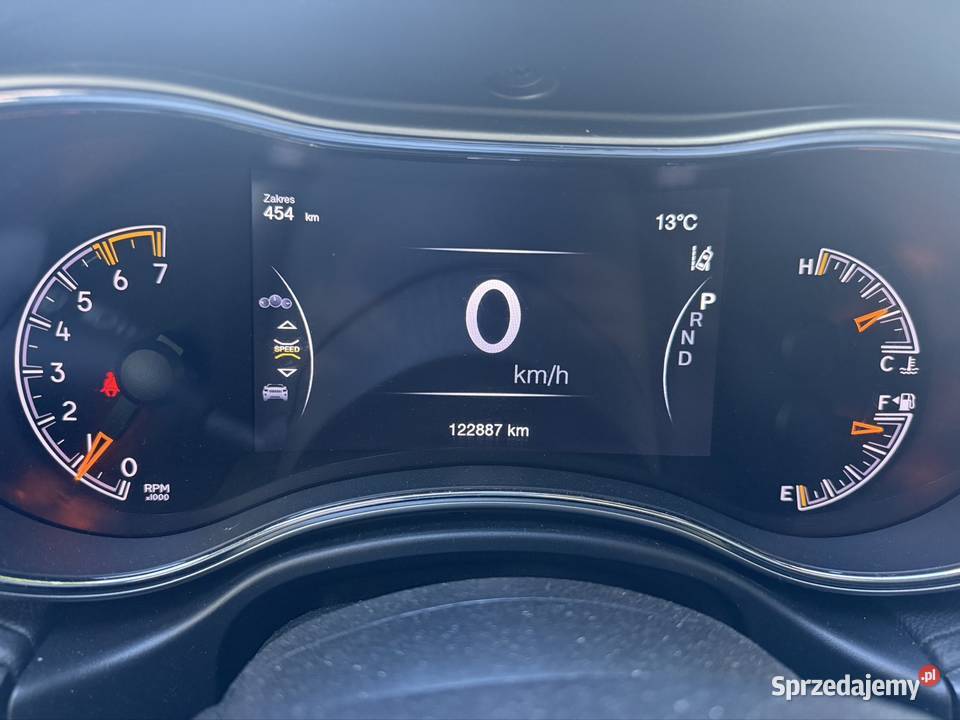 Jeep Grand Cheeroke Sterling Edition 2018 57 V8 Rymanów sprzedam