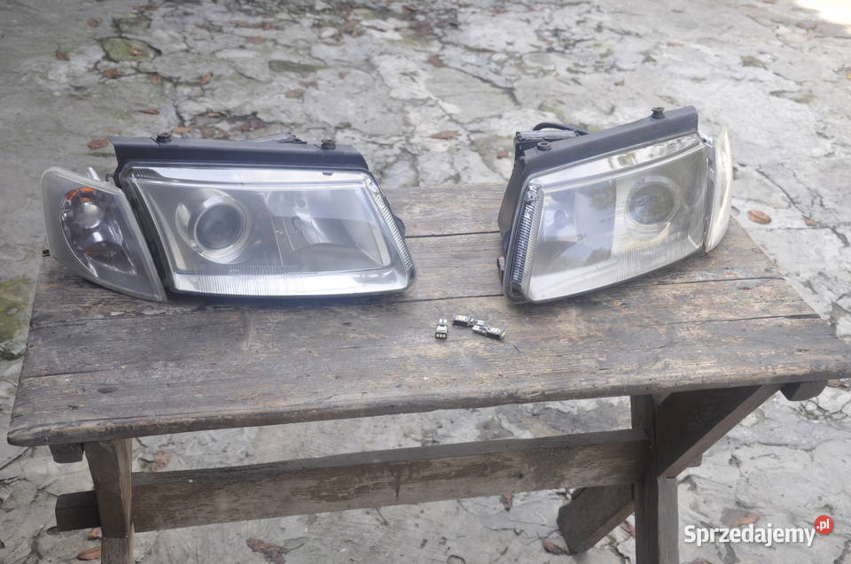 Reflektory Passat B5 Zenon Kierunki Komplet Rzeszów