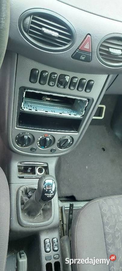 Mercedes w168 a160 17 CDI 75 silnik maska