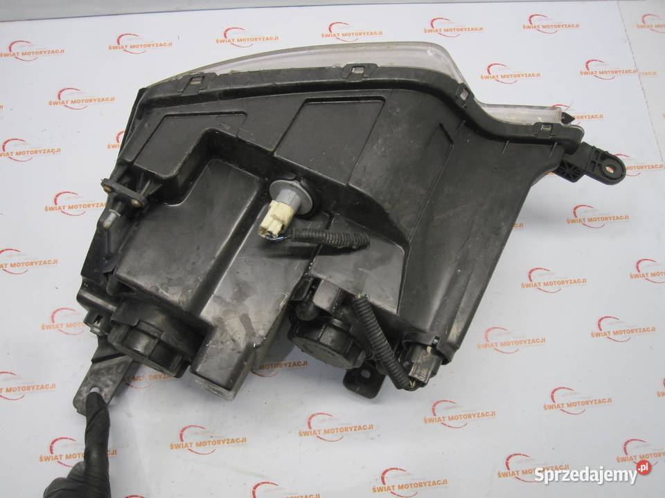 OPEL ANTARA 08r lampa prawa przód ANGLIK osobowe Kielce