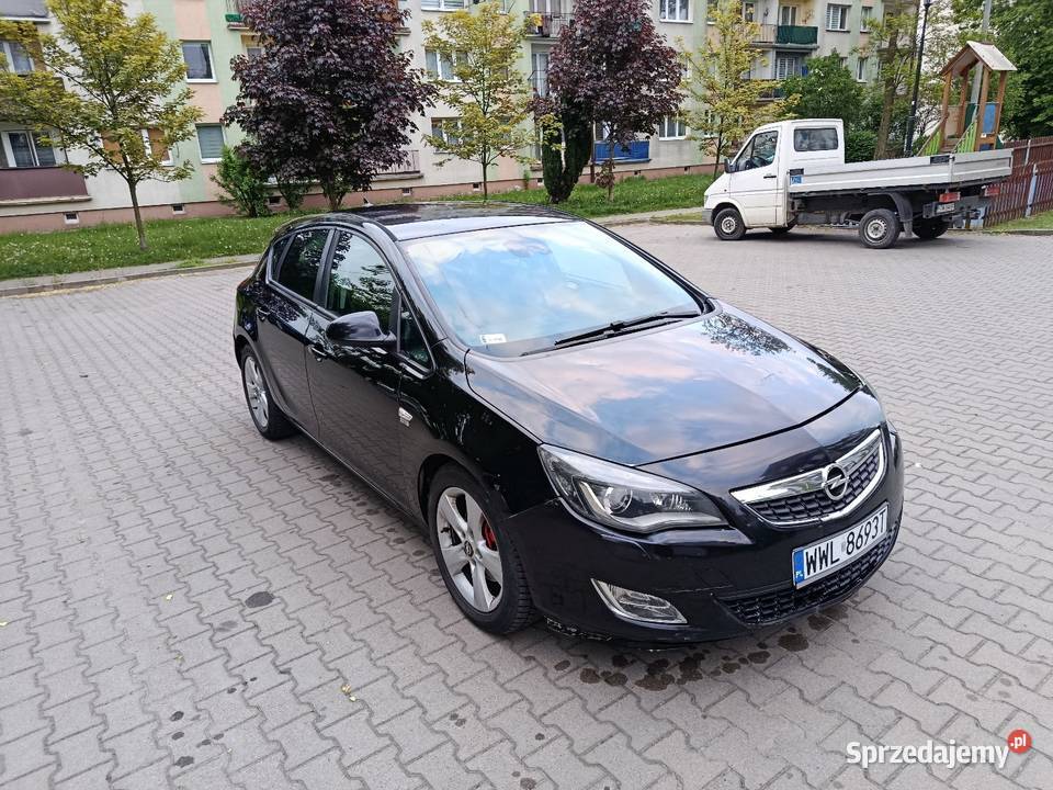 Opel Astra J 110KM Tomaszów Mazowiecki