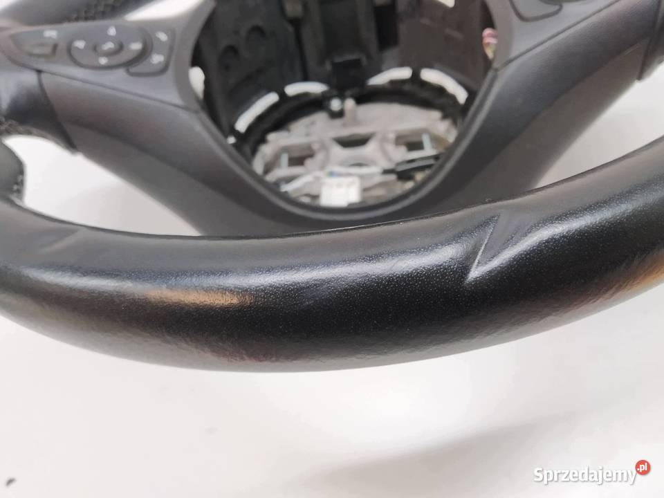 KIEROWNICA SKÓRZANA MULTIFUNKCJA Opel Corsa VI Rok produkcji 2022