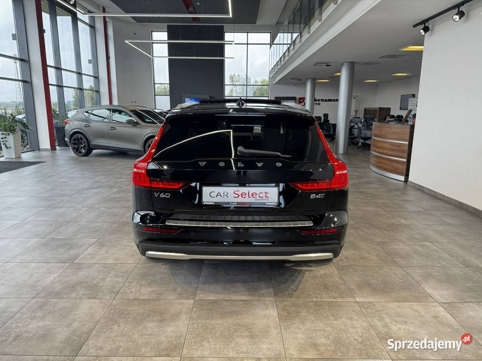 Volvo V60 Cross Country Plus 20 B4 197 automat tempomat Myślenice