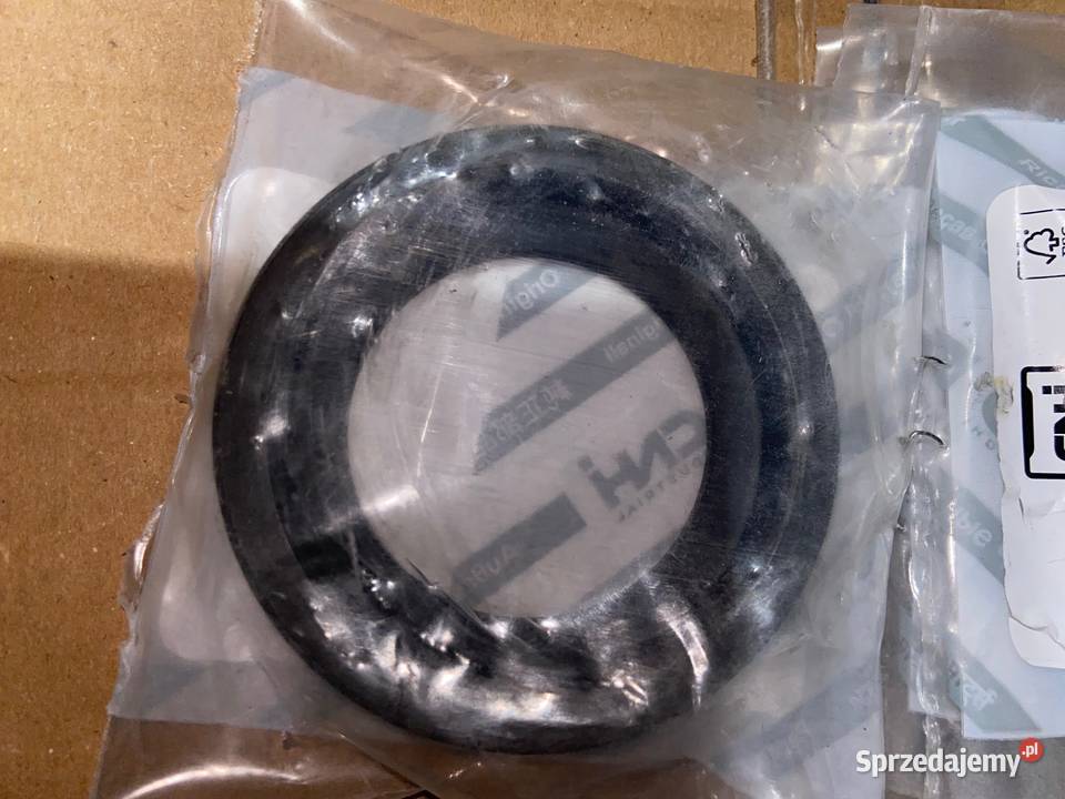 5194367 Uszczelniacz tulei wału napędu Farmall mazowieckie Warszawa