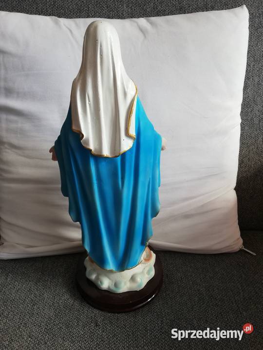 Figura Matki Bożej Niepokalanej Madonna
