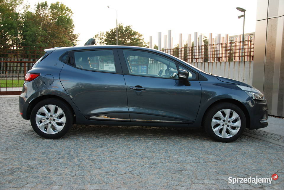 Renault Clio benzyna Zadbany bezwypadkowy Opony manualna Clio Białystok