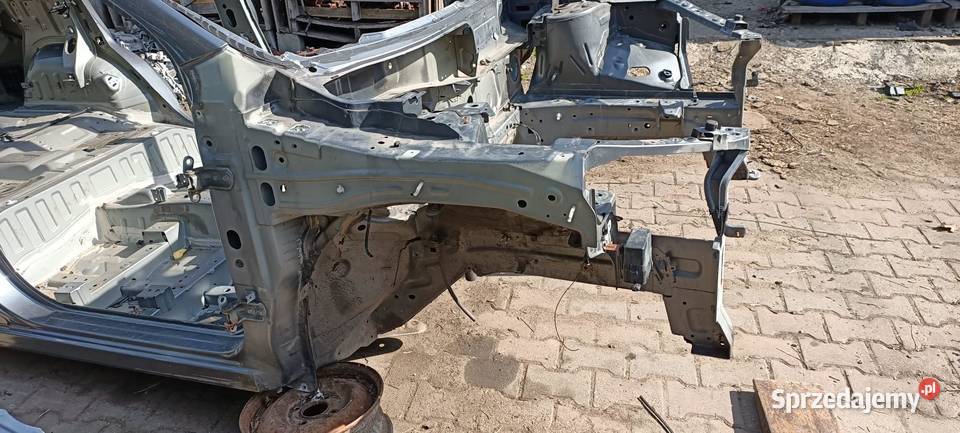 ĆWIARTKA PODŁUŻNICA PRAWY PRZÓD PRAWA PRZEDNIA