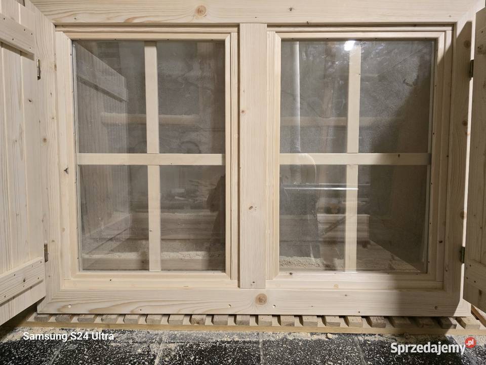 Okno drewniane 90 x 100 małopolskie Kraków