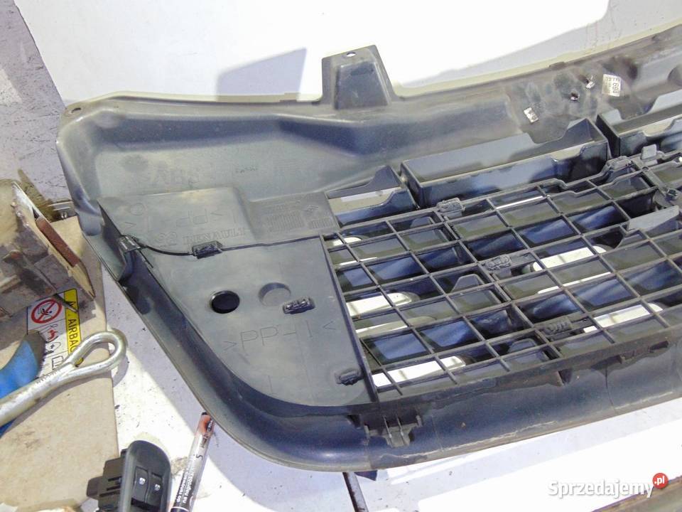 GRILL ATRAPA MASTER III MOVANO B