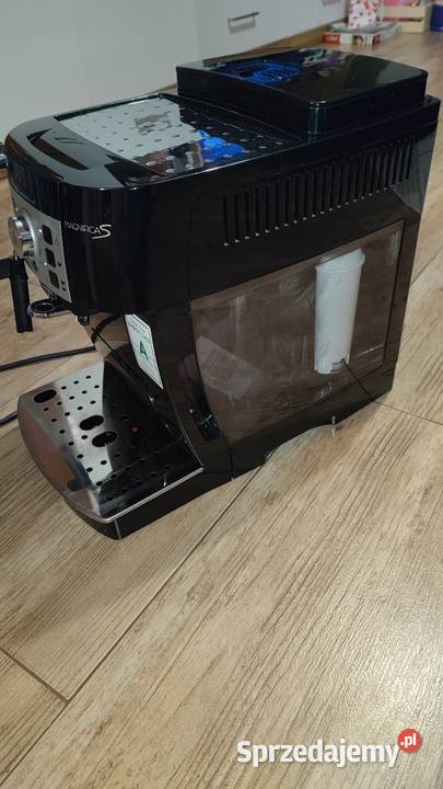 Ekspres do kawy delonghi magnifica s Warszawa
