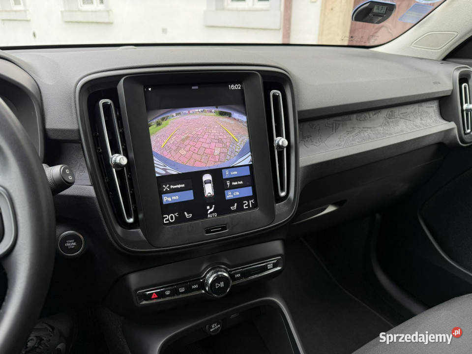 Volvo XC 40 20 benzyna 190 68 Prawdziwy Silnik benzyna Ocice