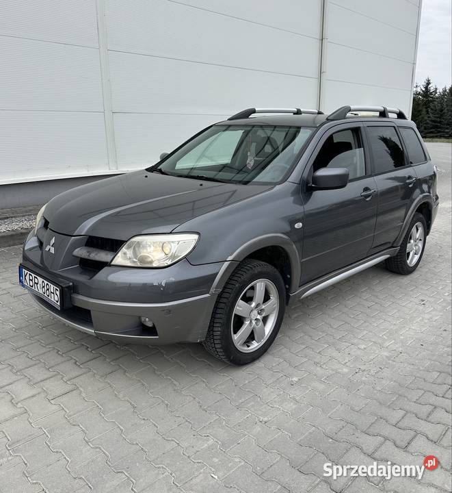 Mitsubishi Outlander 20 gaz 2006r 4x4 Rok produkcji 2006 Pilzno