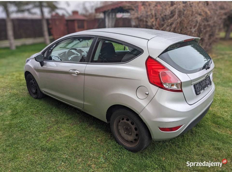 Ford Fiesta 10 2013r 80 wolnossący Rzeszów sprzedam