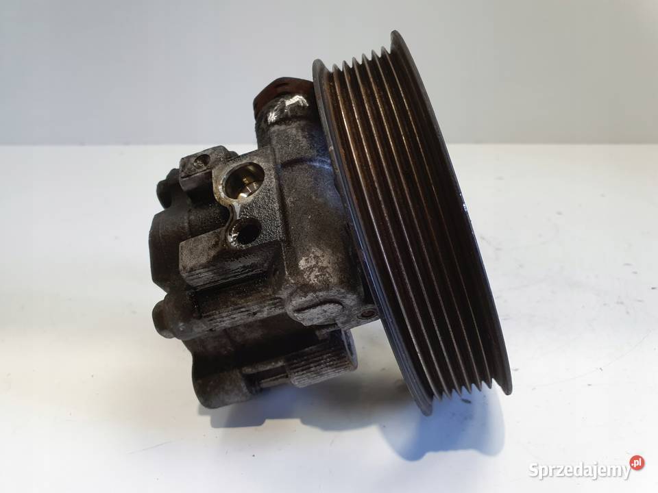 Toyota Corolla Verso II 22 D4D POMPA WSPOMAGANIA Rudka