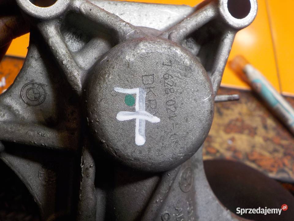 BMW 1 F20 16 B 15r 136 N13B16A naped mocowanie Suków