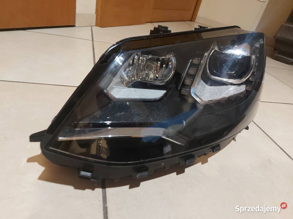 VW SHARAN II 7N1 941 751 B lampa przednia Bi