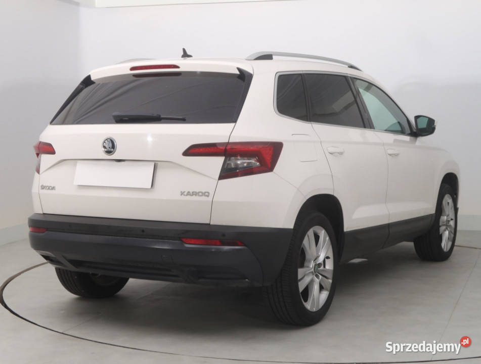 Skoda Karoq 15 TSI podgrzewane fotele