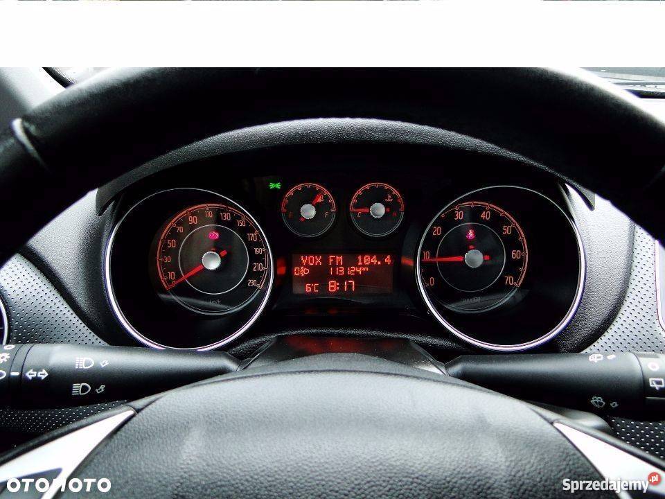 Czarujące Punto EVO 95 Sport Piękny Kolor aluminiowe felgi Łódź
