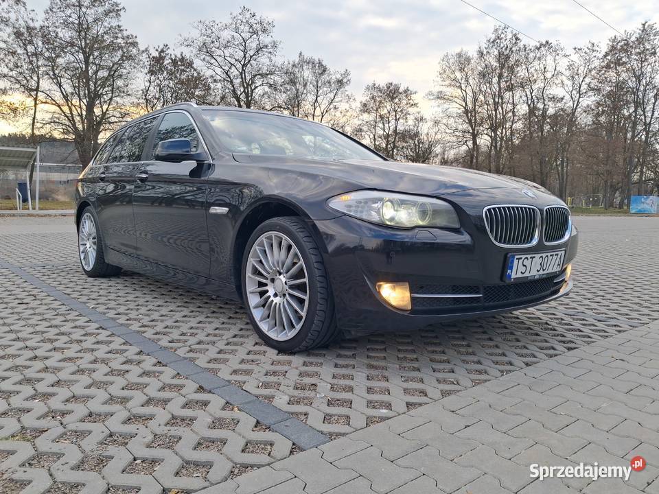 BMW F11 520d Panorama dach Super stan wspomaganie kierownicy sprzedam