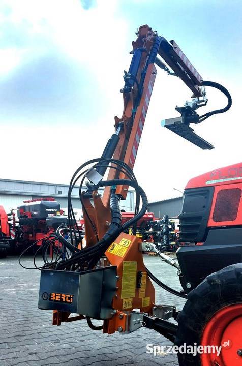 Kosiarka wysięgnikowa żywopłotu nożyce BERTI FBX nieuszkodzony