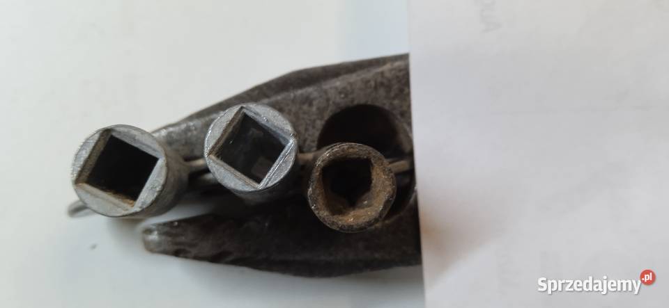 Klucze kluczyki do zegarów Andrychów