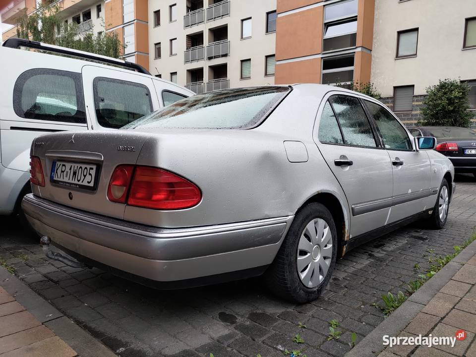 MercedesBenz W210 E220D Elegance 1997 elektryczne szyby Kraków
