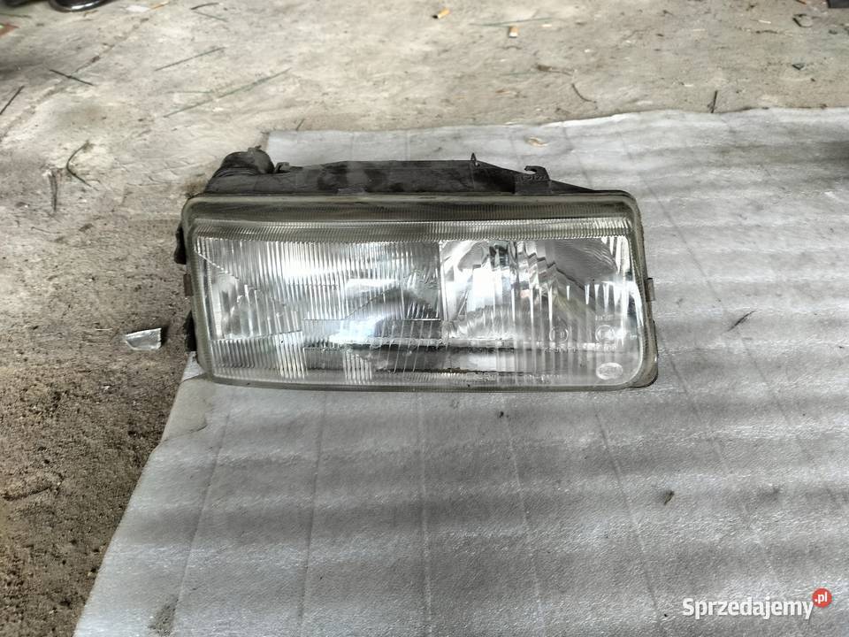 Seat Toledo 1 LAMPA PRZÓD PRZEDNIA PRAWA HELLA lubelskie Kamień-Kolonia