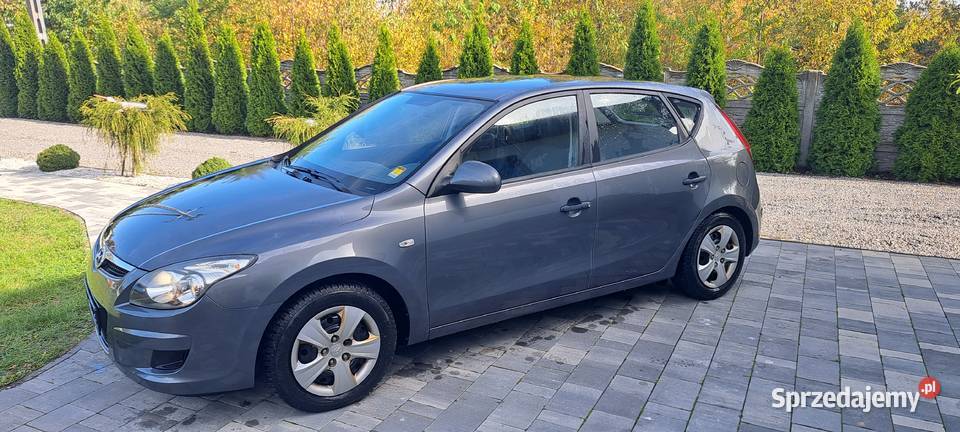 Hyundai i30 14 benzyna 208000km Przysucha