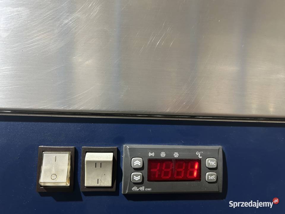 SZAFA CHŁODNICZA ELECTROLUX 700L LODÓWKA Krępsko