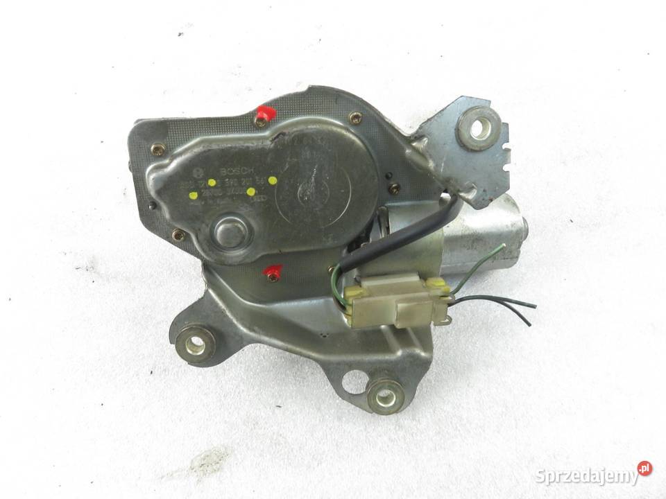 SILNICZEK WYCIERACZKI TYŁ NISSAN TERRANO II R20 osobowe małopolskie