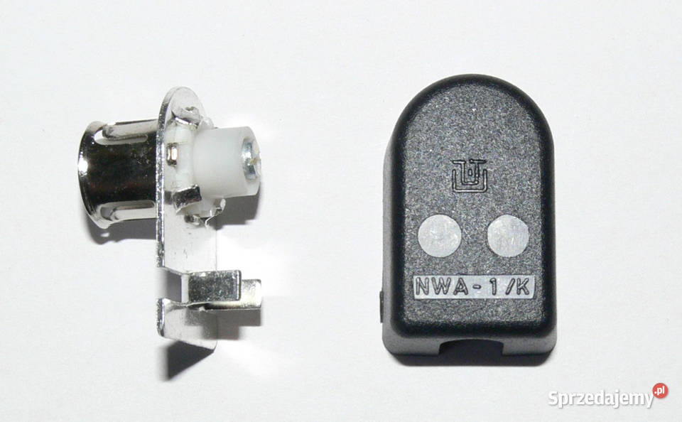 GNIAZDO ANTENOWE KĄTOWE UNITRA RADIO TV na kabel