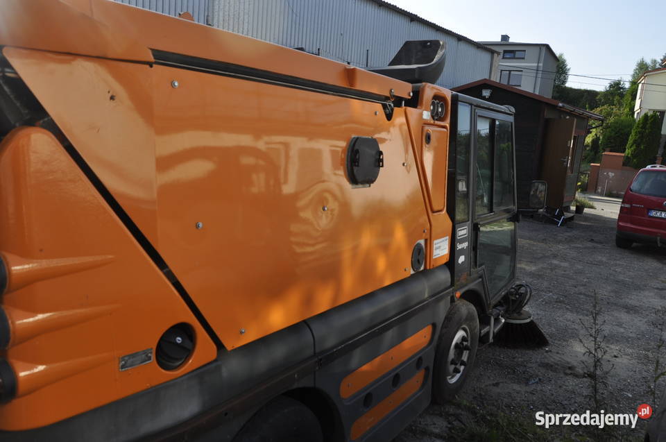 Sprzedam zamiatarkę schmidt swingo 250 czesci pomorskie Sierakowice sprzedam