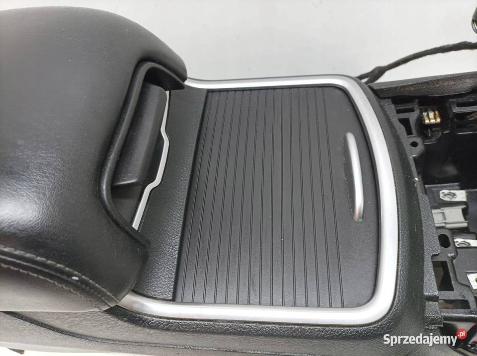 TUNEL ŚRODKOWY PODŁOKIETNIK Dodge Charger VII