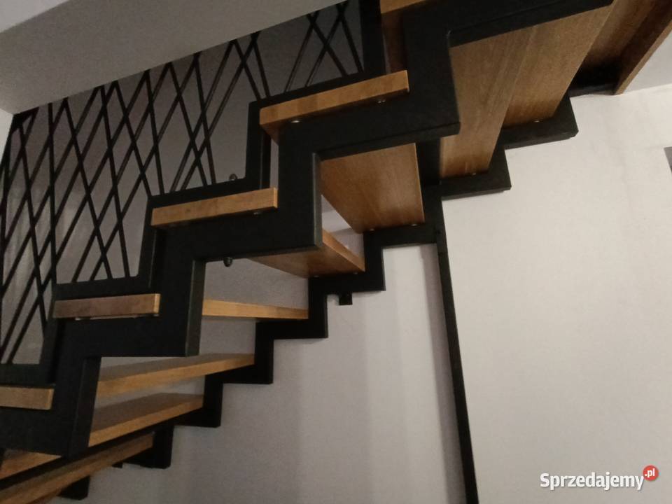 Schody komplet zabiegowe Podłogi i schody Radomsko sprzedam