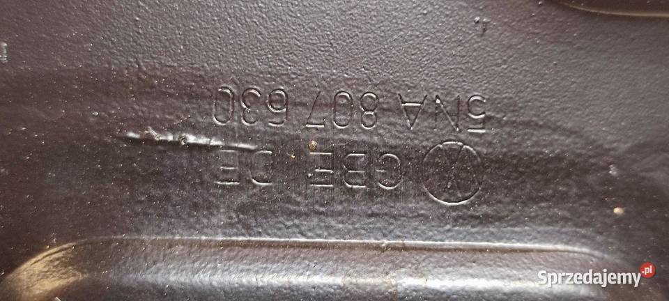 VW TIGUAN II BELKA ZDERZAKA TYŁ 5NA807305A osobowe